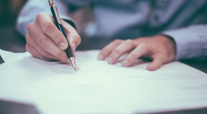 Как да разчетем характера на човек по почеркa?