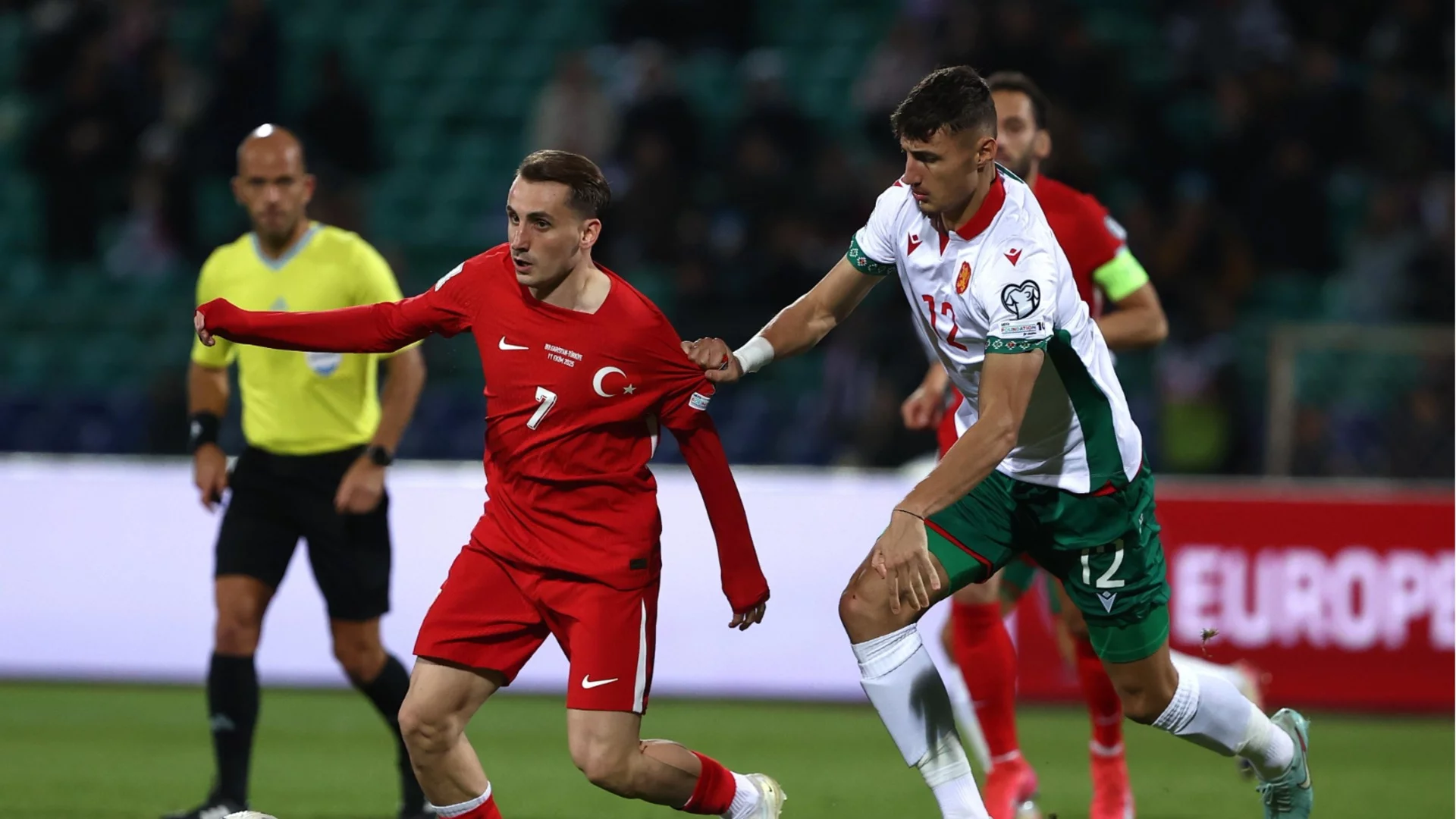 Национал на България мина прегледи в тим от Серия А, подписва до лятото на 2030-та