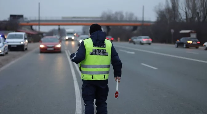 Фискален цинизъм и куха структура: Фонд "Пътна безопасност" блокира милиарди от глоби