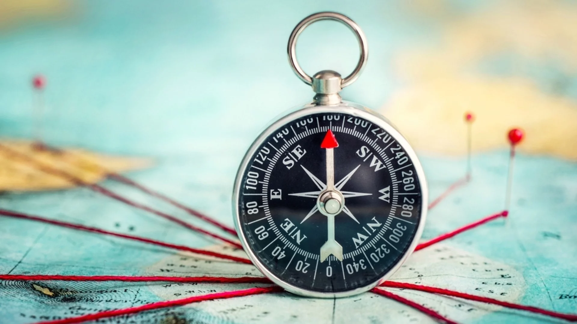 Изберете посока на компаса и вижте накъде ви дърпа подсъзнанието 