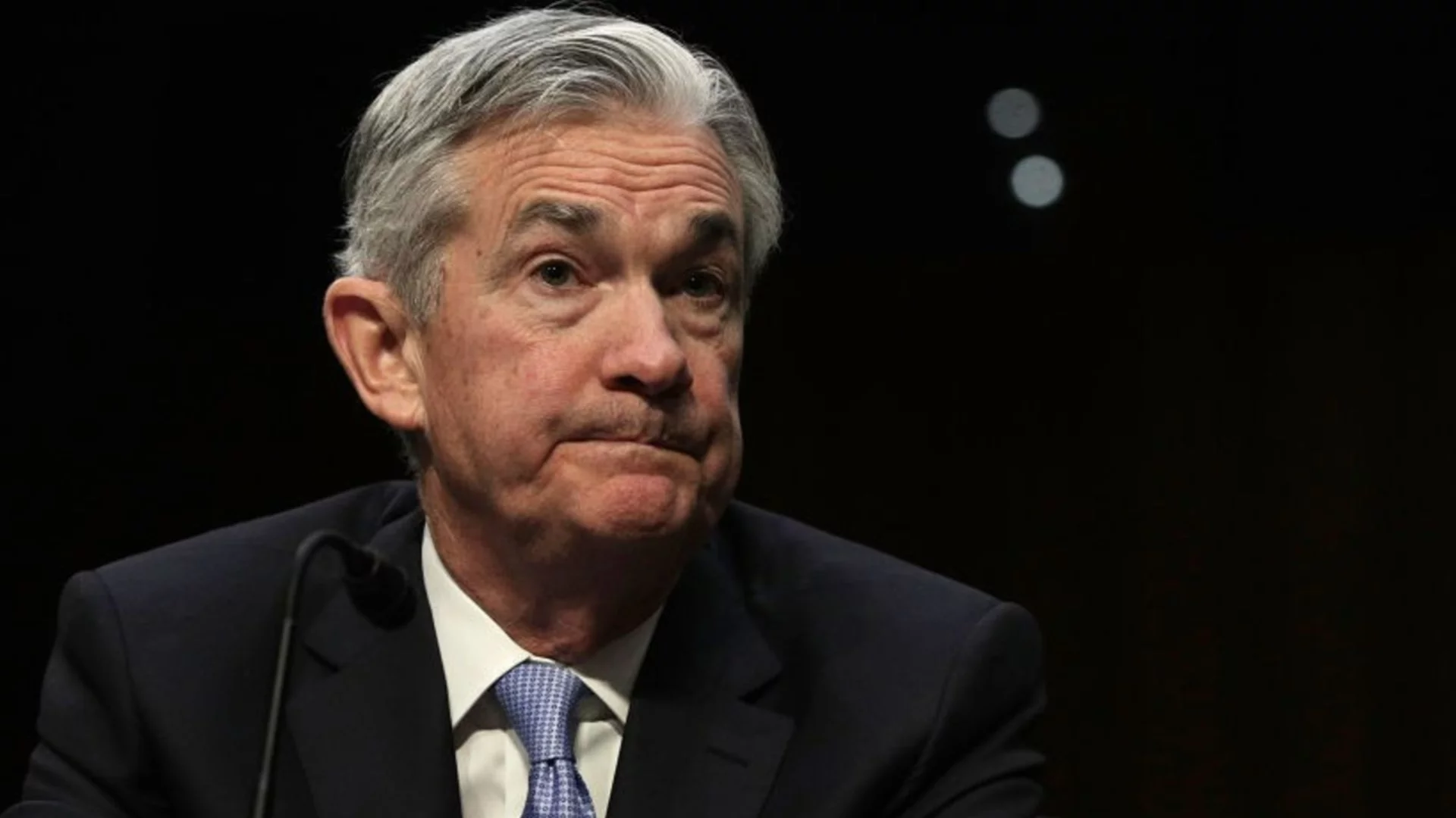 Централни банкери изразиха подкрепа за Джером Пауъл