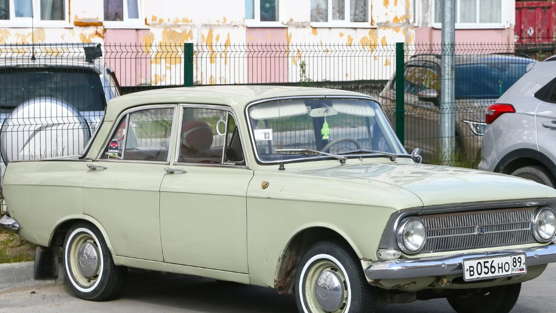 Срив: Продажбите на нови автомобили в Русия паднаха с огромен процент