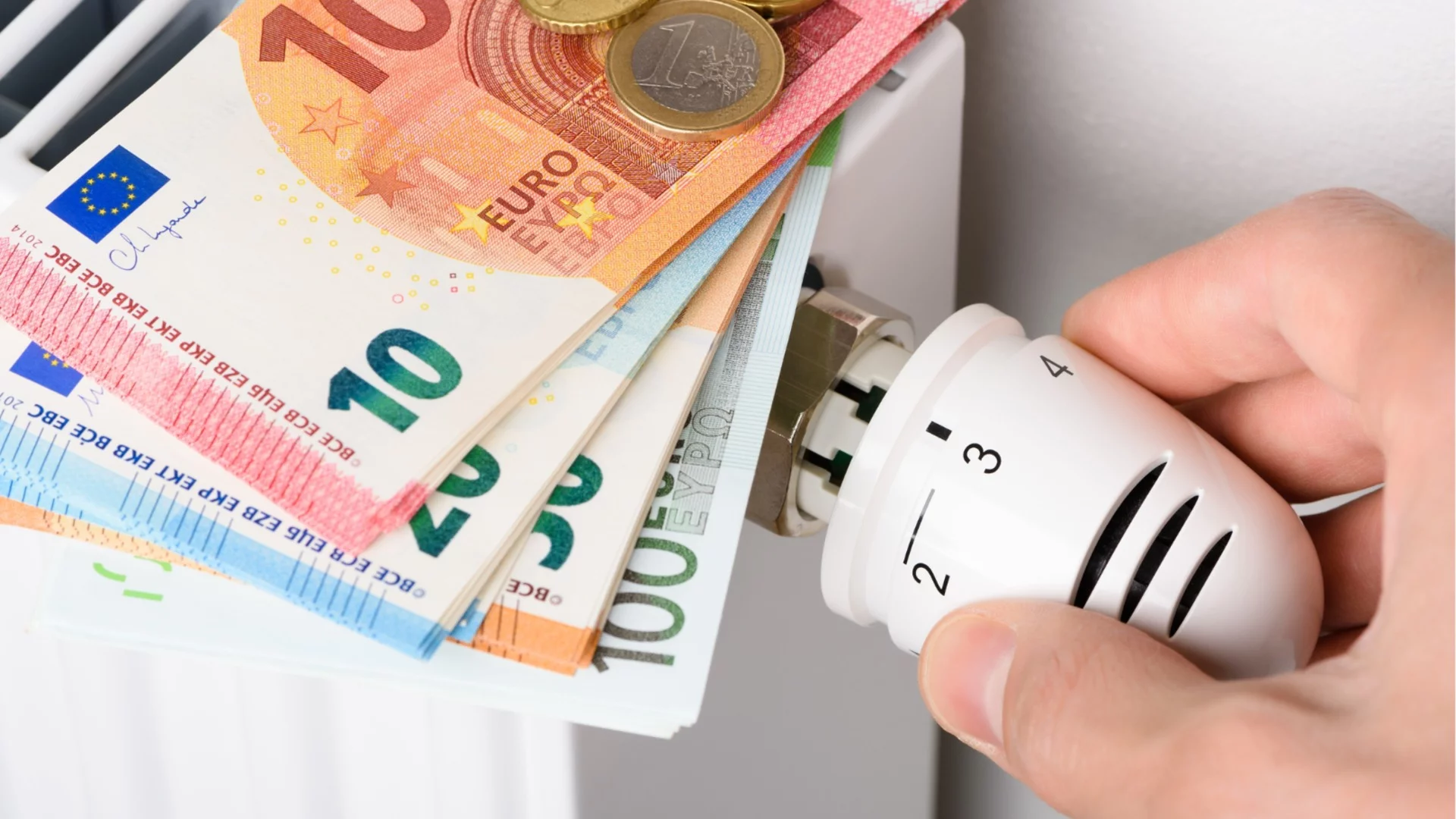 Старата методика е отменена, но нова няма: Хаос със сметките за парно