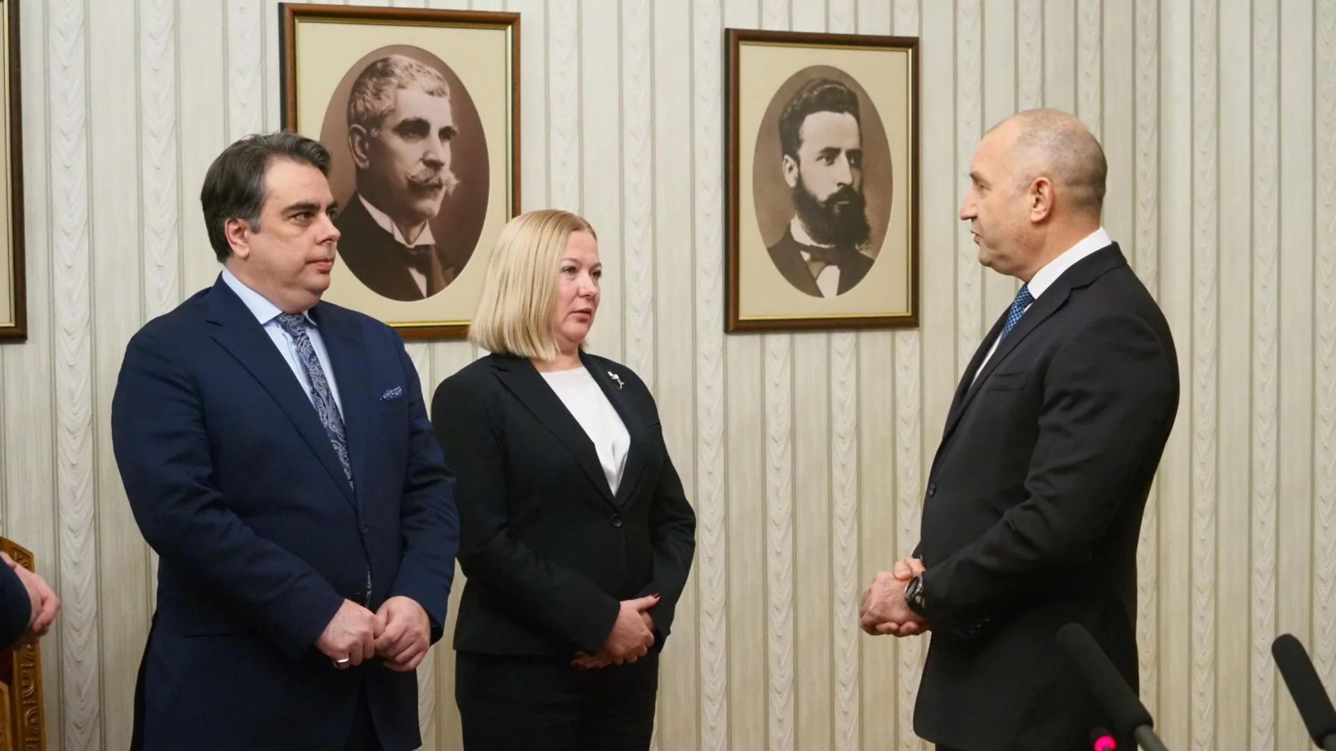 Още една жена влезе в историята като кандидат-премиер, макар и за секунди