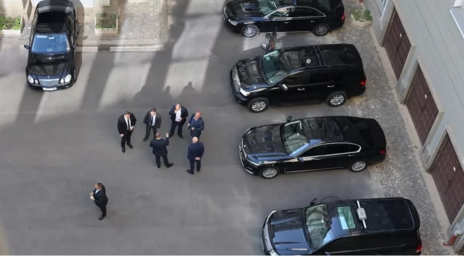 Обрат: "Има такъв народ" и БСП скандално спасиха охраната на Борисов и Пеевски