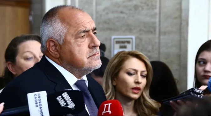 Борисов обяви, че ГЕРБ подкрепя отмяна на машинното гласуване