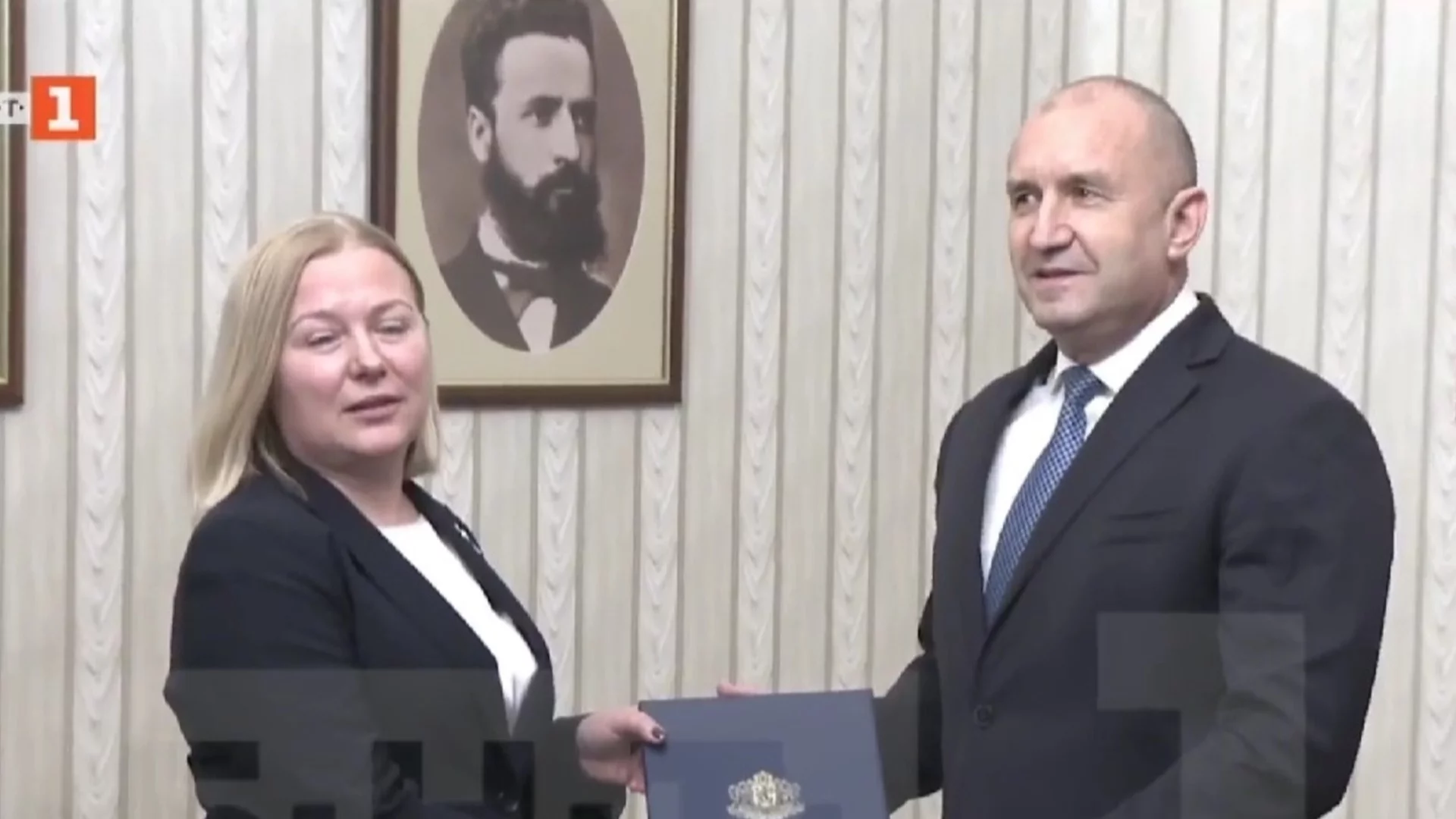 Още една жена влезе в историята като кандидат-премиер, макар и за секунди