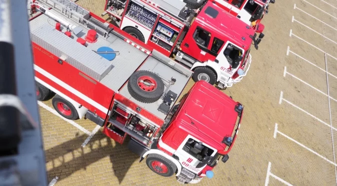 Пожар в склад за текстил в Троян