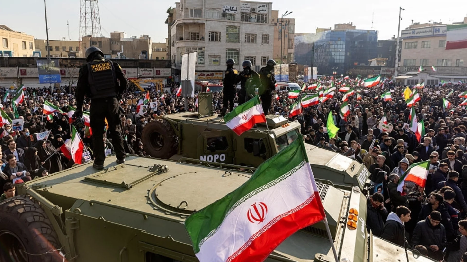 Бъдещето на Иран: Проф. Чуков очерта картина