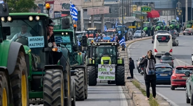 Вандали отмъстиха на гръцките фермери за блокадите (ВИДЕО)