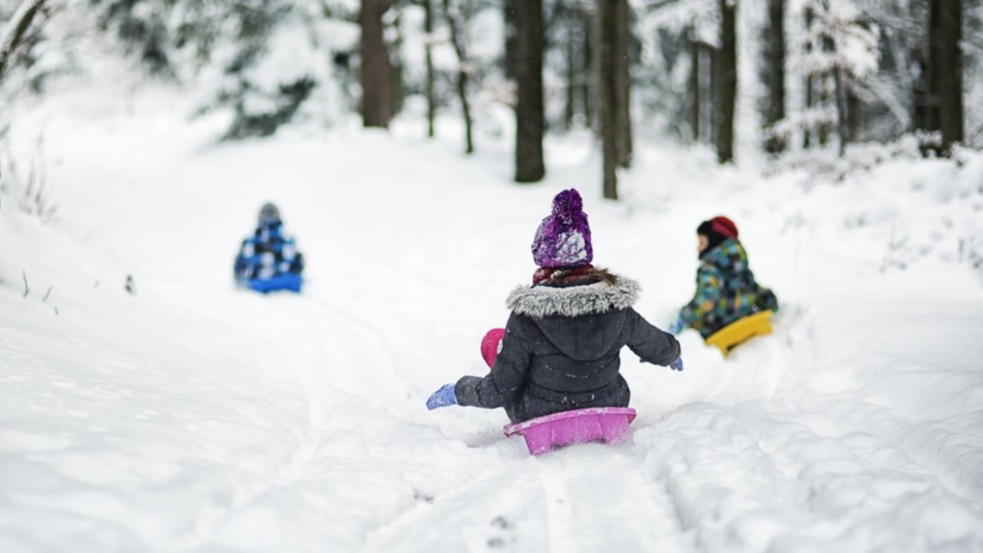 Кметове под натиск: Учениците се разскачаха за ваканция, но без онлайн обучение