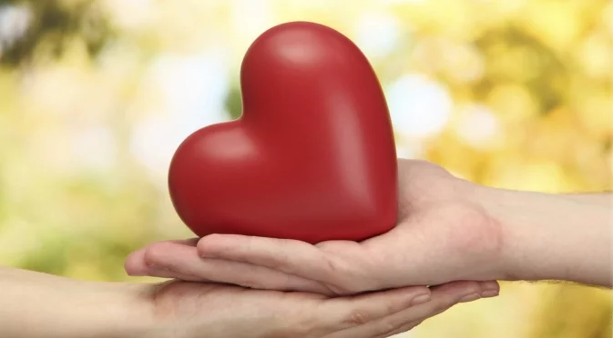 18-годишно момче се бори с тежко заболяване, да му помогнем