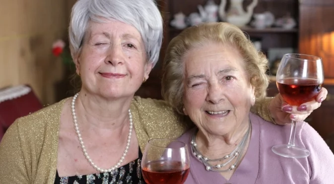 На Лелинден: Рак, Козирог + още 2 зодии да не пипат работа, че „лелите“ гледат