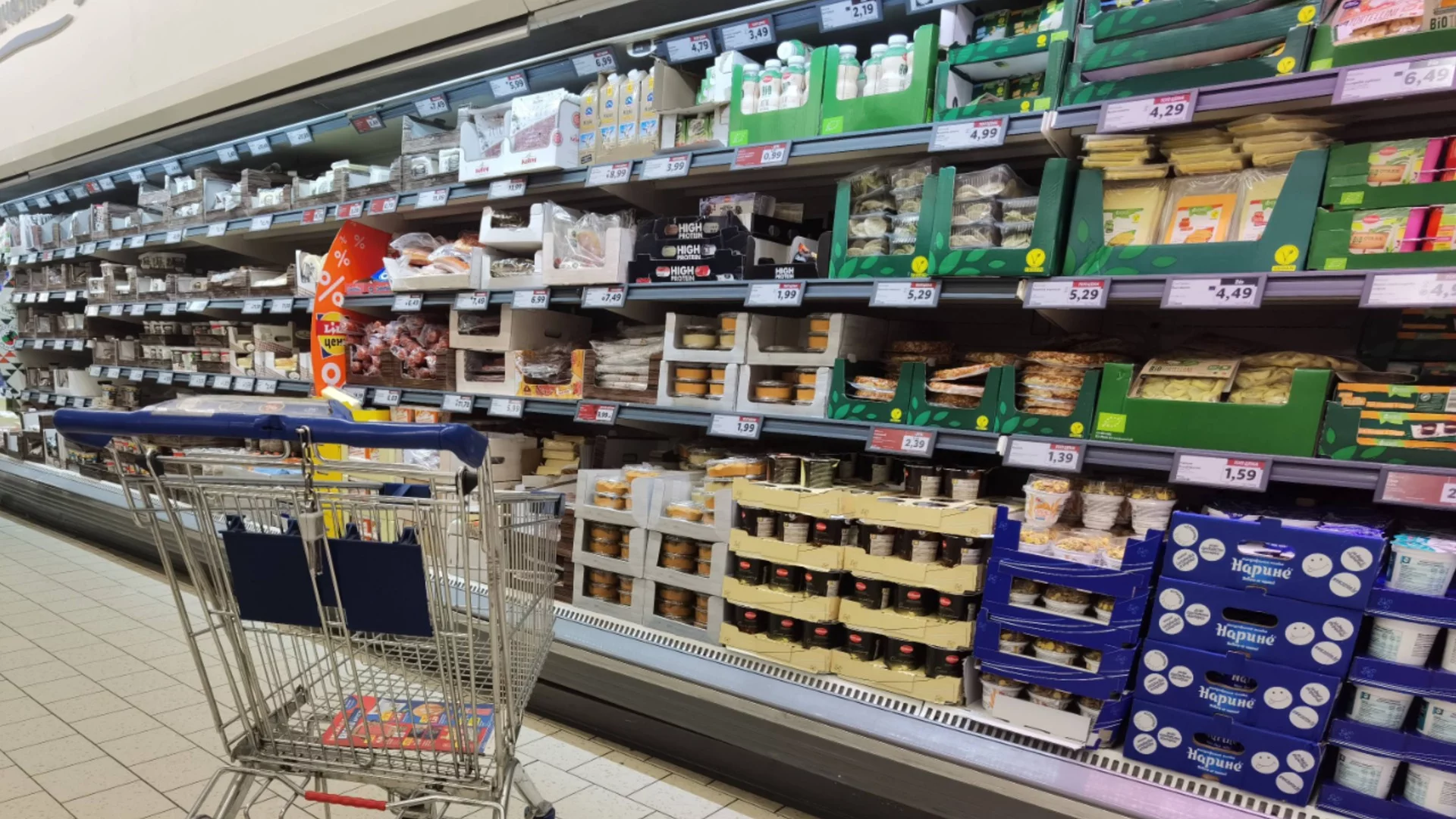 Държавата пази в тайна производителите на фалшиви храни