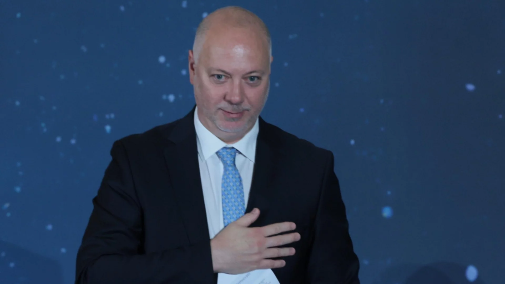 "Няма чадъри в момента": Желязков не се интересува от именити инвеститори (ВИДЕО)