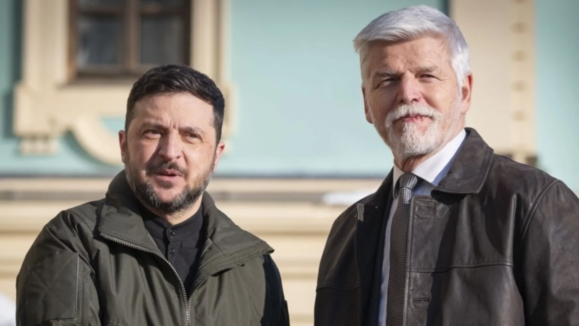 Чехия ще предостави на Украйна бойни самолети, способни да свалят дронове