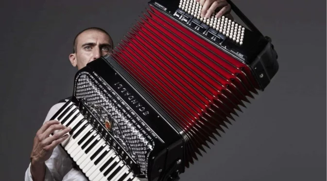 Арменският виртуоз Давид Йенгибарян с турне в България