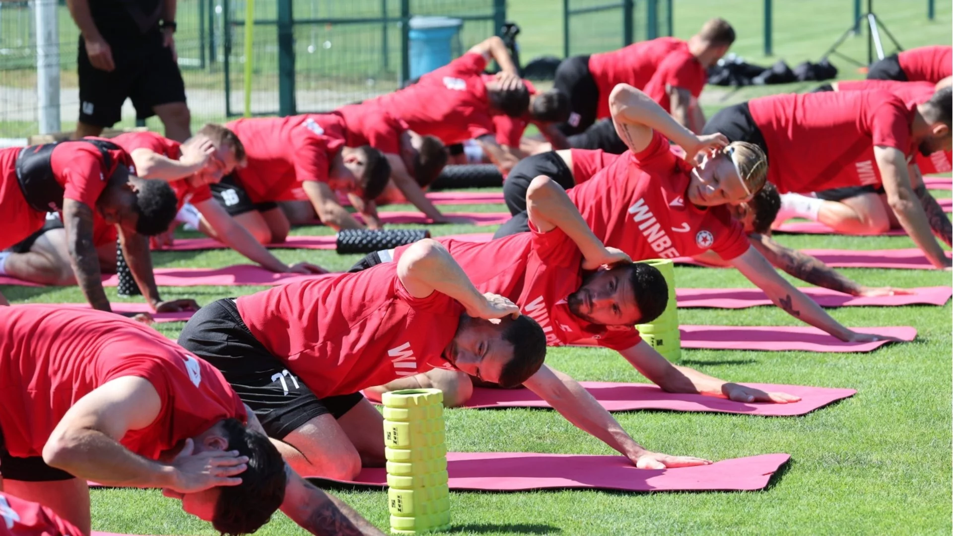 Още двама ненужни в ЦСКА подсилиха Ботев Враца