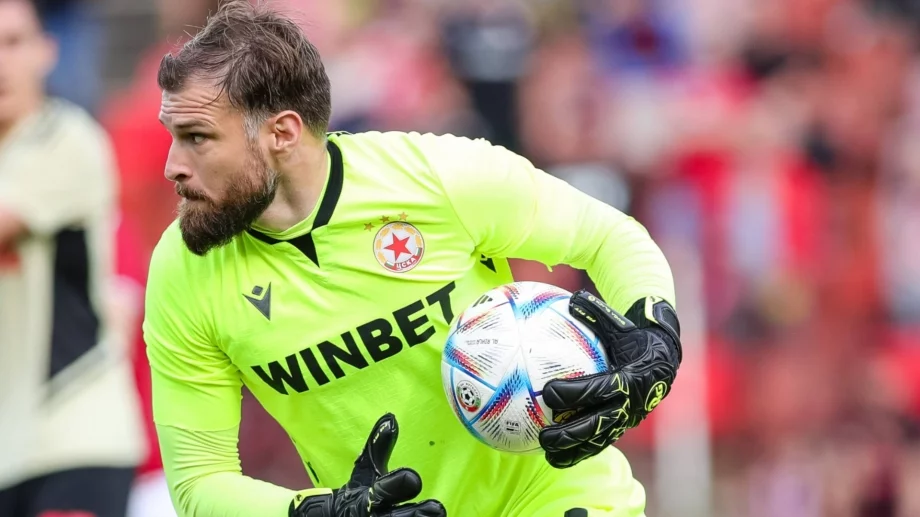 След болезнената раздяла с ЦСКА: Бусато стигна до българската Втора лига