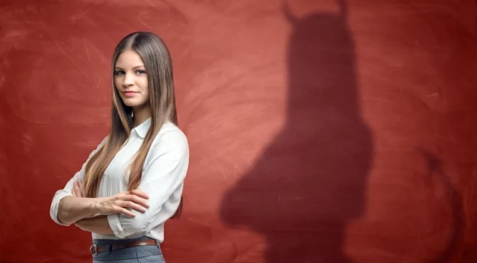 Утре дяволът ще влезе под кожата на Лъв, Скорпион + още 2 зодии