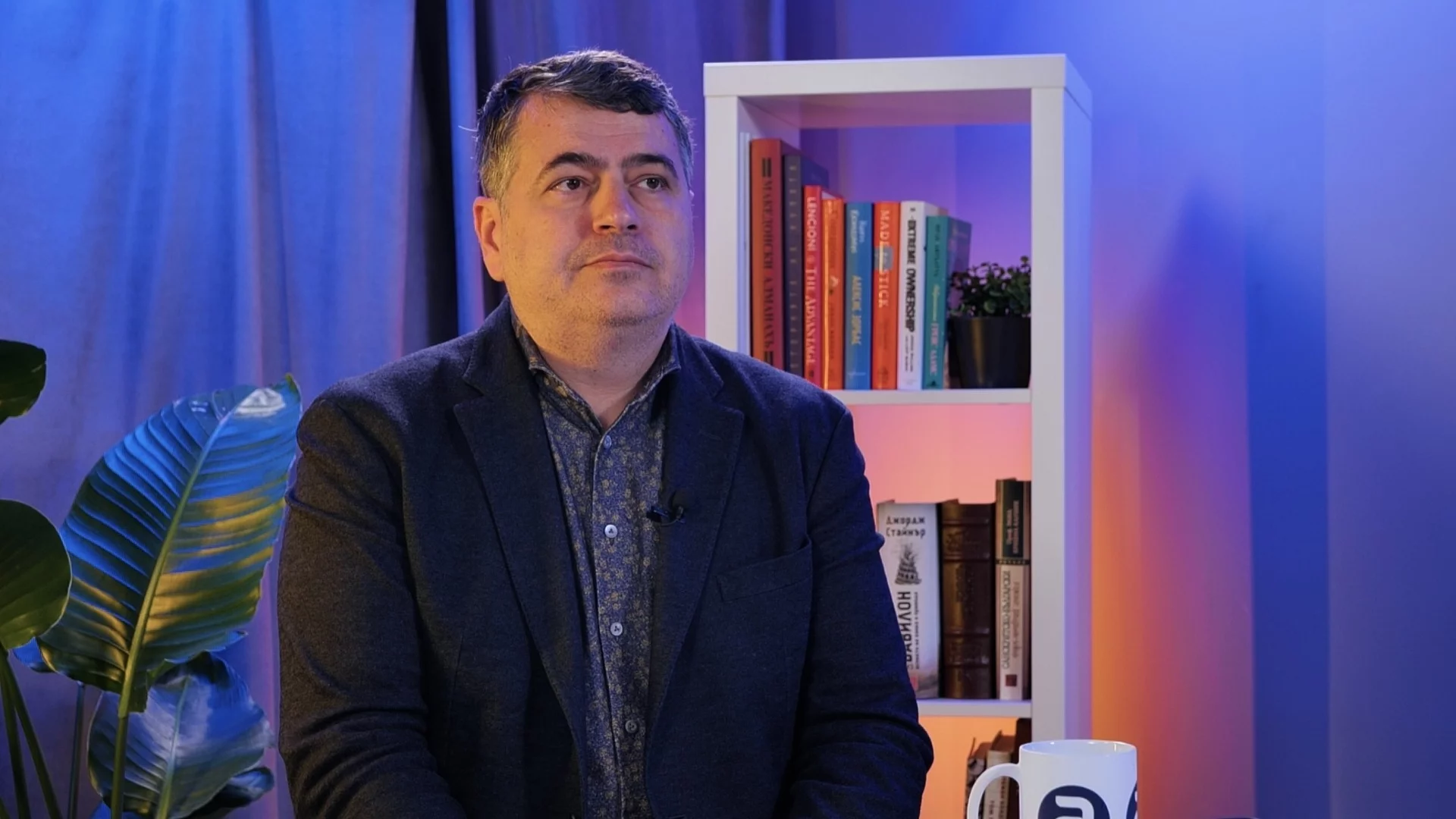 Рекорден брой нови автомобили са купени в България през 2025: Александър Костадинов обяснява защо (ВИДЕО)