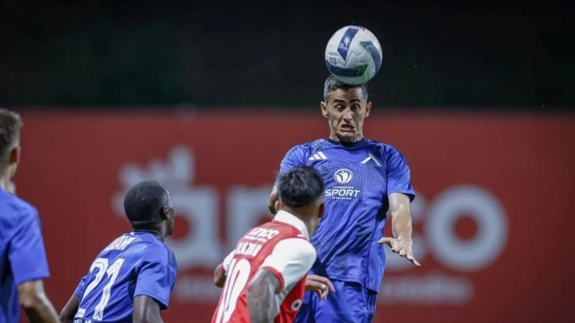 Левски откри головата си сметка за 2026 година, но претърпя загуба след обрат в Турция