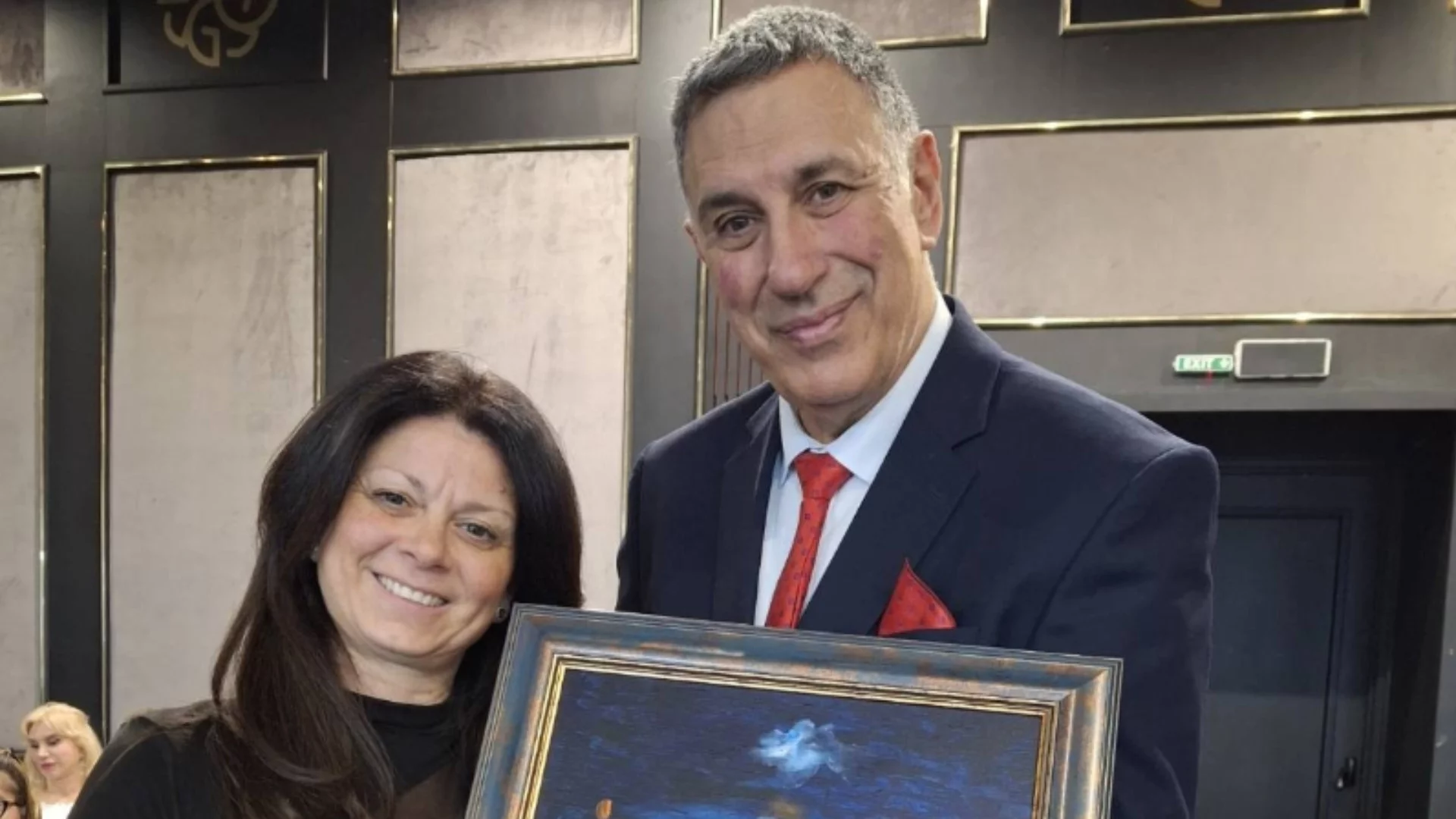 Картина на акад. Чернев украси Бала на юристите