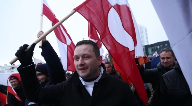 ЕС поставя на пауза търговската сделка със САЩ след заплахите на Тръмп