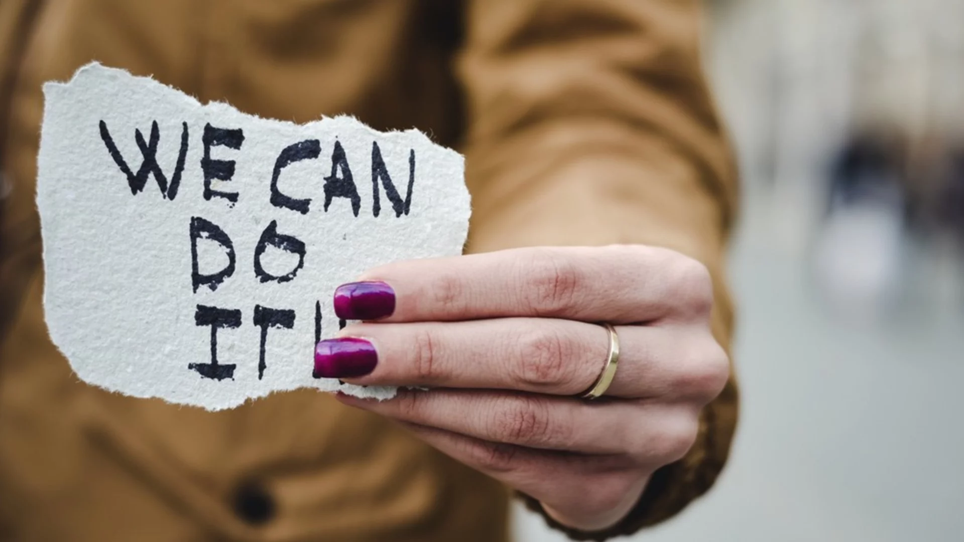 Микрофеминизъм - малки стъпки към голямата победа (ВИДЕО)