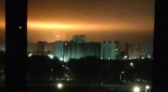 Блокът в Ростов, ударен от руска ПВО ракета, остава "затворен" за обитателите му. Над 200 000 души без ток в окупираните земи (ВИДЕО)