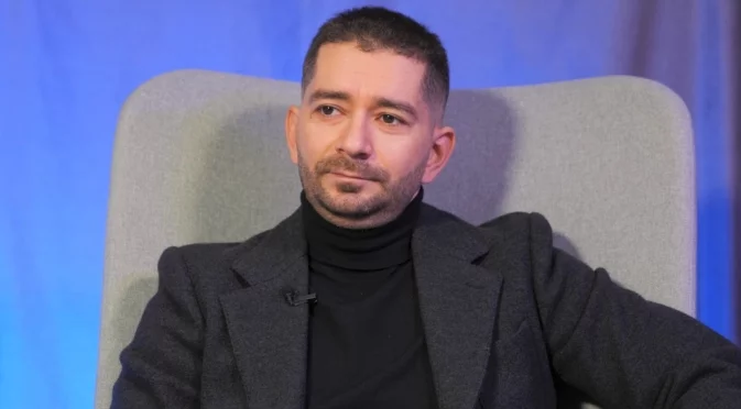 Слави Василев: Сега е моментът на Румен Радев