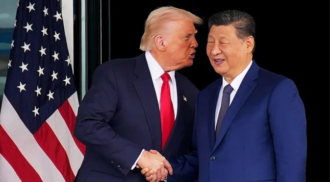 Пекин към Тръмп: Спри да използваш "китайската заплаха" за егоистичните си цели (ВИДЕО)