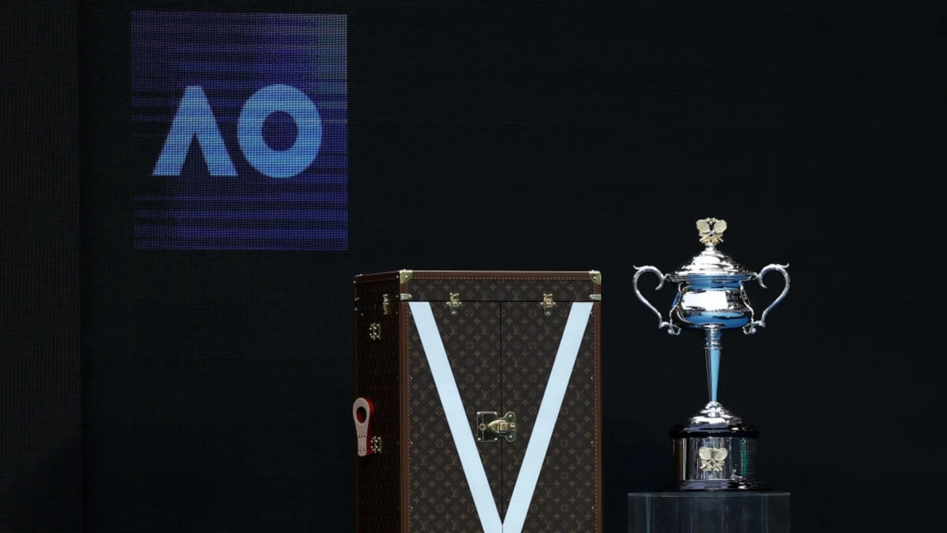 Първа голяма сензация в Мелбърн: Топ 10 тенисист отпадна от Australian Open!