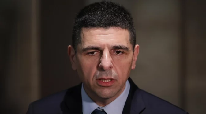 Ще преговарят ли с Румен Радев: Ивайло Мирчев очерта ключовите въпроси, по които няма да отстъпят