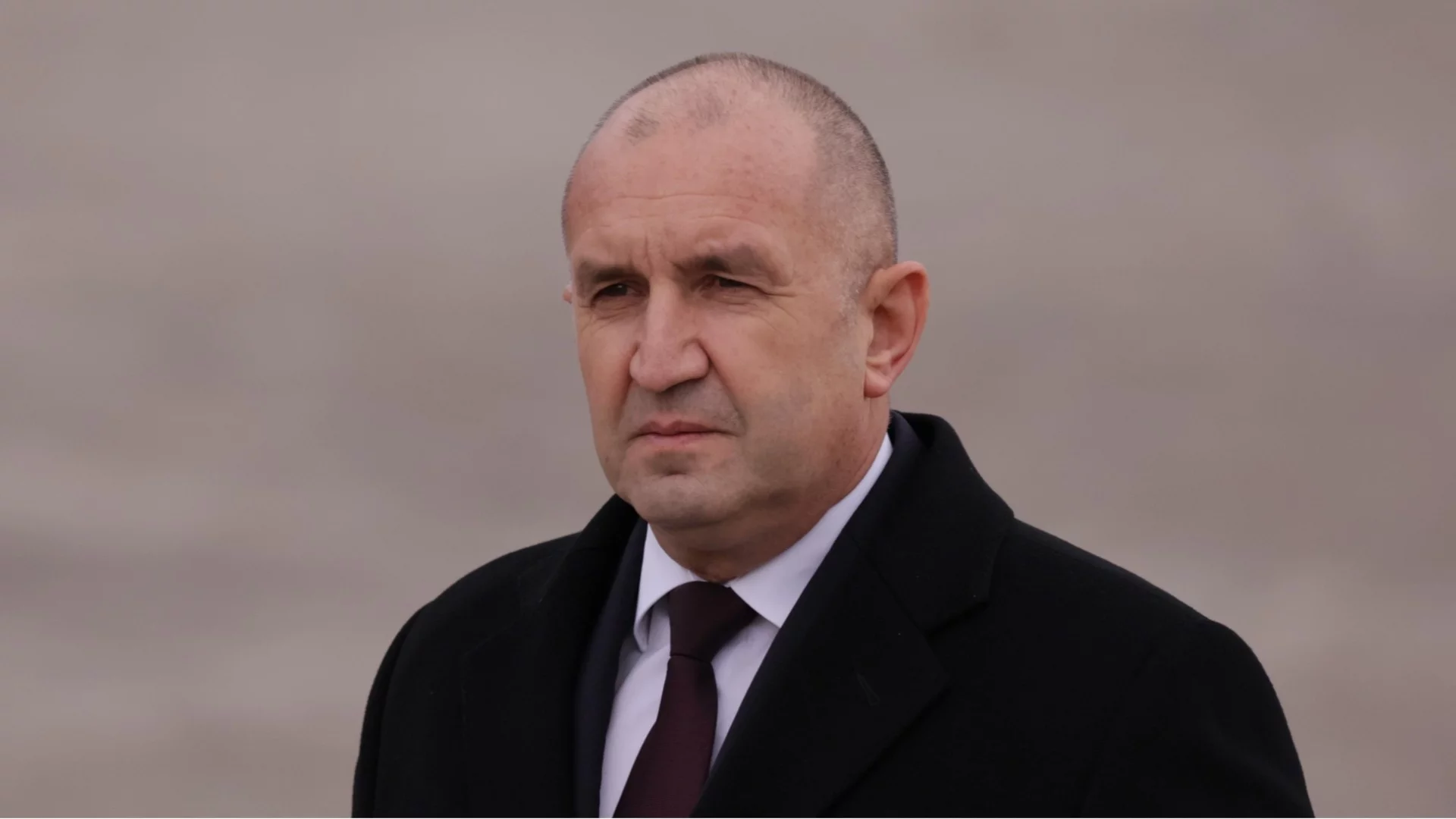 Кристална сфера за Нероден Петко: Проф. Пламен Киров обясни какво ще се случи, ако Радев хвърли оставка