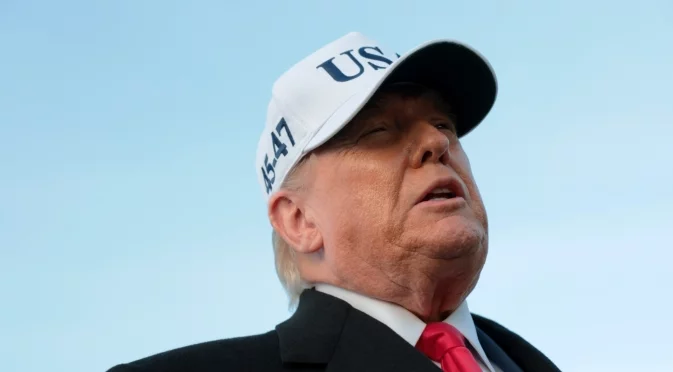 Тръмп наруши мълчанието след заплахата за митата и Гренландия, намеси Русия