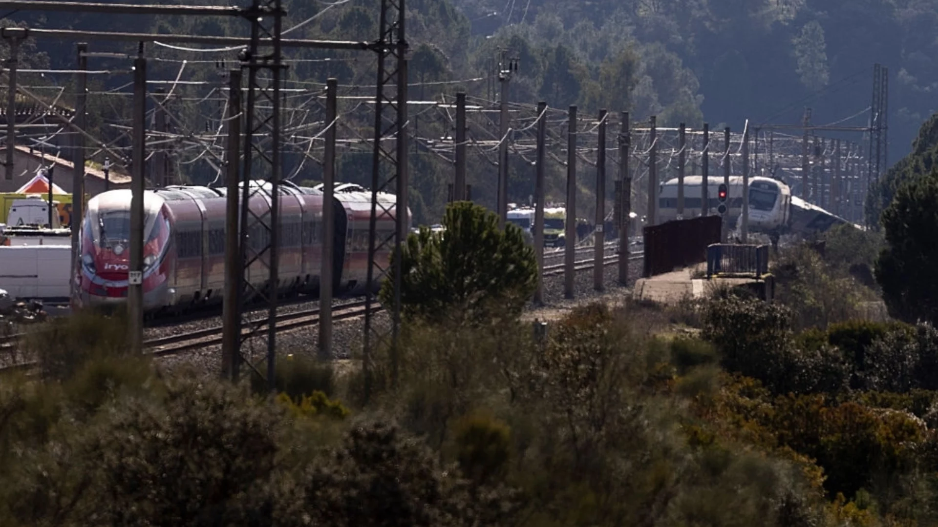 Причината за детски загинали във влакова катастрофа в Испания изглежда е чутовна немарливост