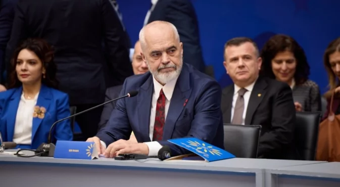 Еди Рама: Тръмп не ми е искал пари