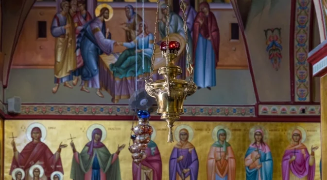 Църковен празник на 21 януари: НЕ изнасяйте това от дома си, за да не привлечете нещастие и беди в живота си