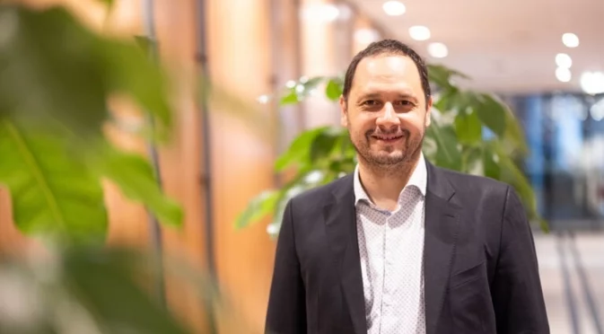 Петър Витанов: Оставката на Румен Радев е безпрецедентен акт на смелост