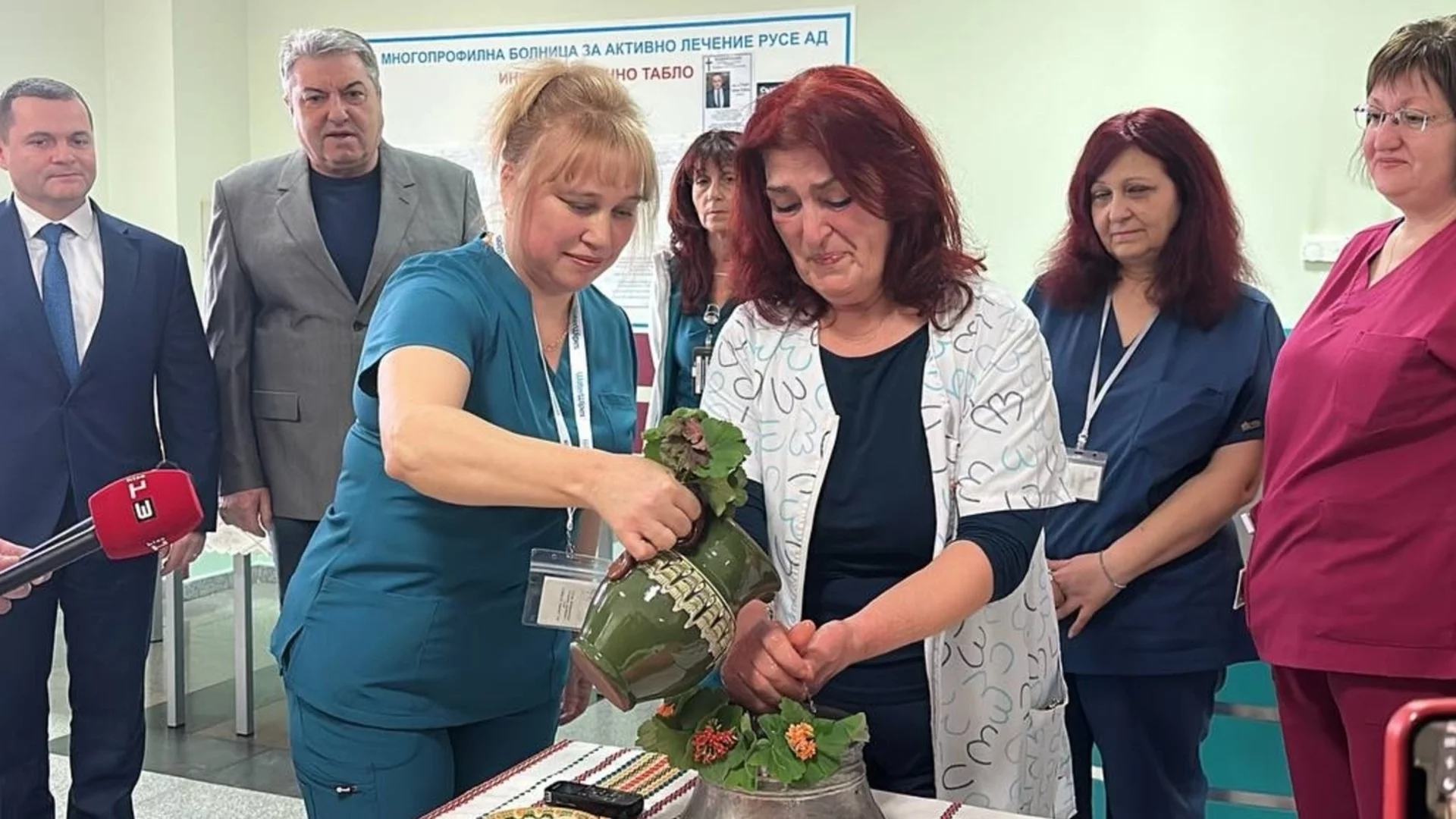 Русе отбеляза Бабинден с ритуал и благодарност към медицинските специалисти