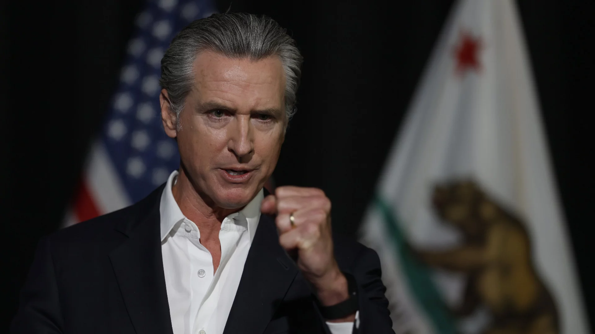 Забележително скучен и незначителен за Гренландия: Губернаторът на Калифорния унизи Тръмп за речта му в Давос (ВИДЕО)