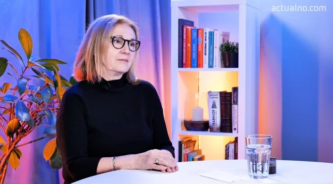 Румяна Бъчварова: Оставката на Радев и изборните промени поставят България в институционална криза