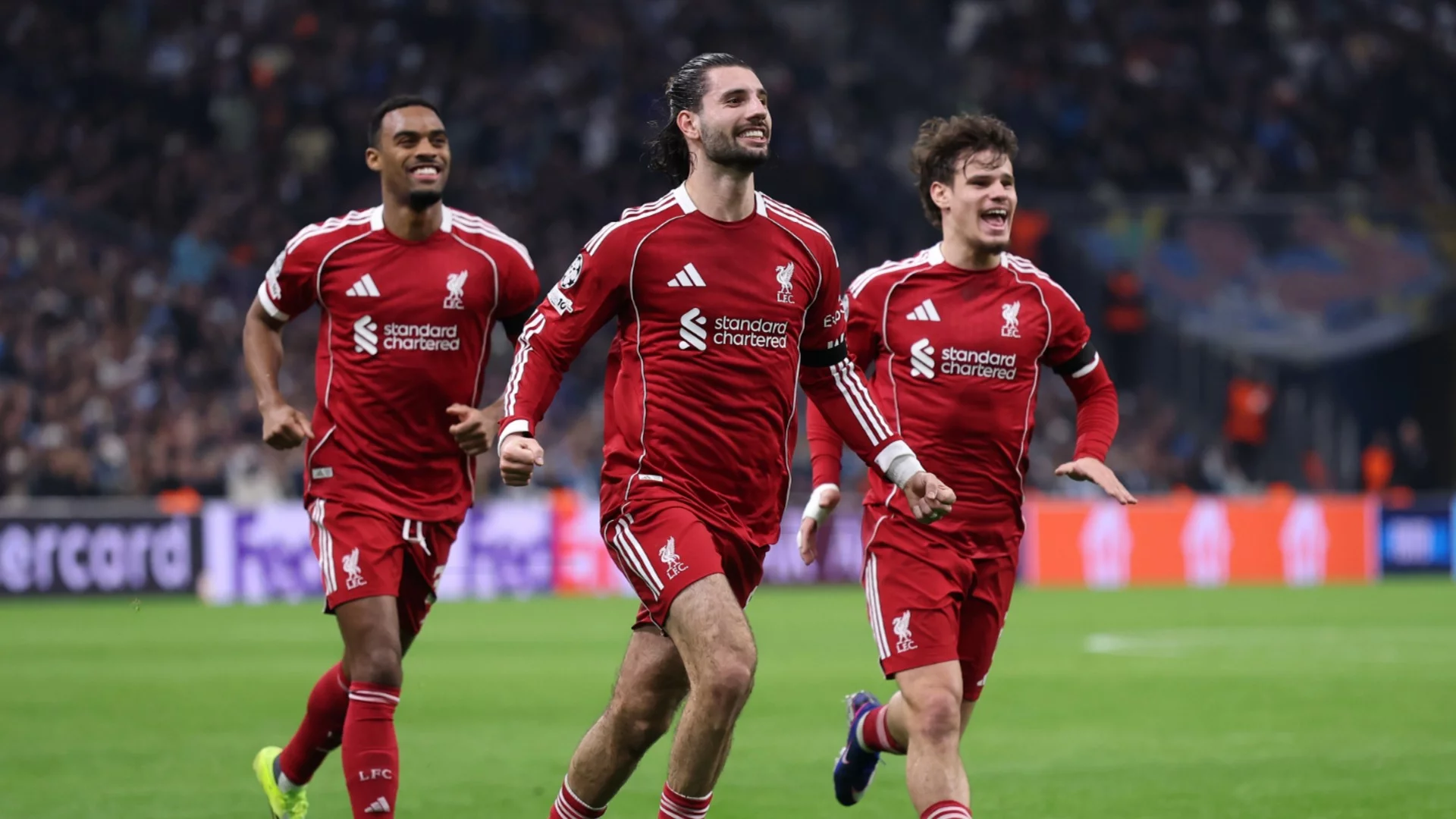 Геният на Собослай и прагматизмът на Слот изстреляха Ливърпул в топ 4 на Шампионска лига