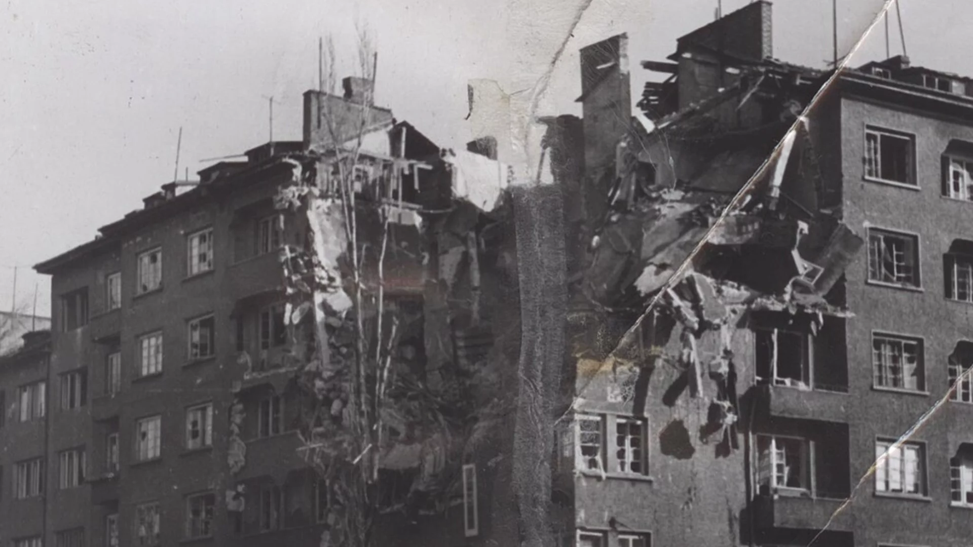 24 януари в историята: Поредица от бомбардировки раздират небето над България. Сключването на таен пакт с Югославия