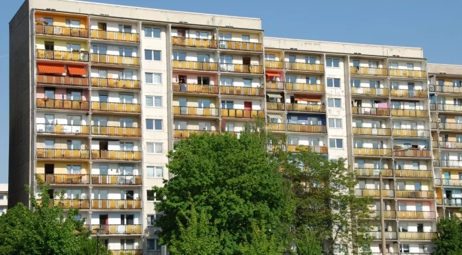 Вместо наем от 20 евро: Кредити и пазарни наеми в план за общинските жилища в София