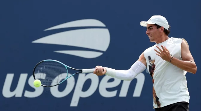 Иван Иванов продължи рейда си в Испания с драматичен успех в 3-часов трилър