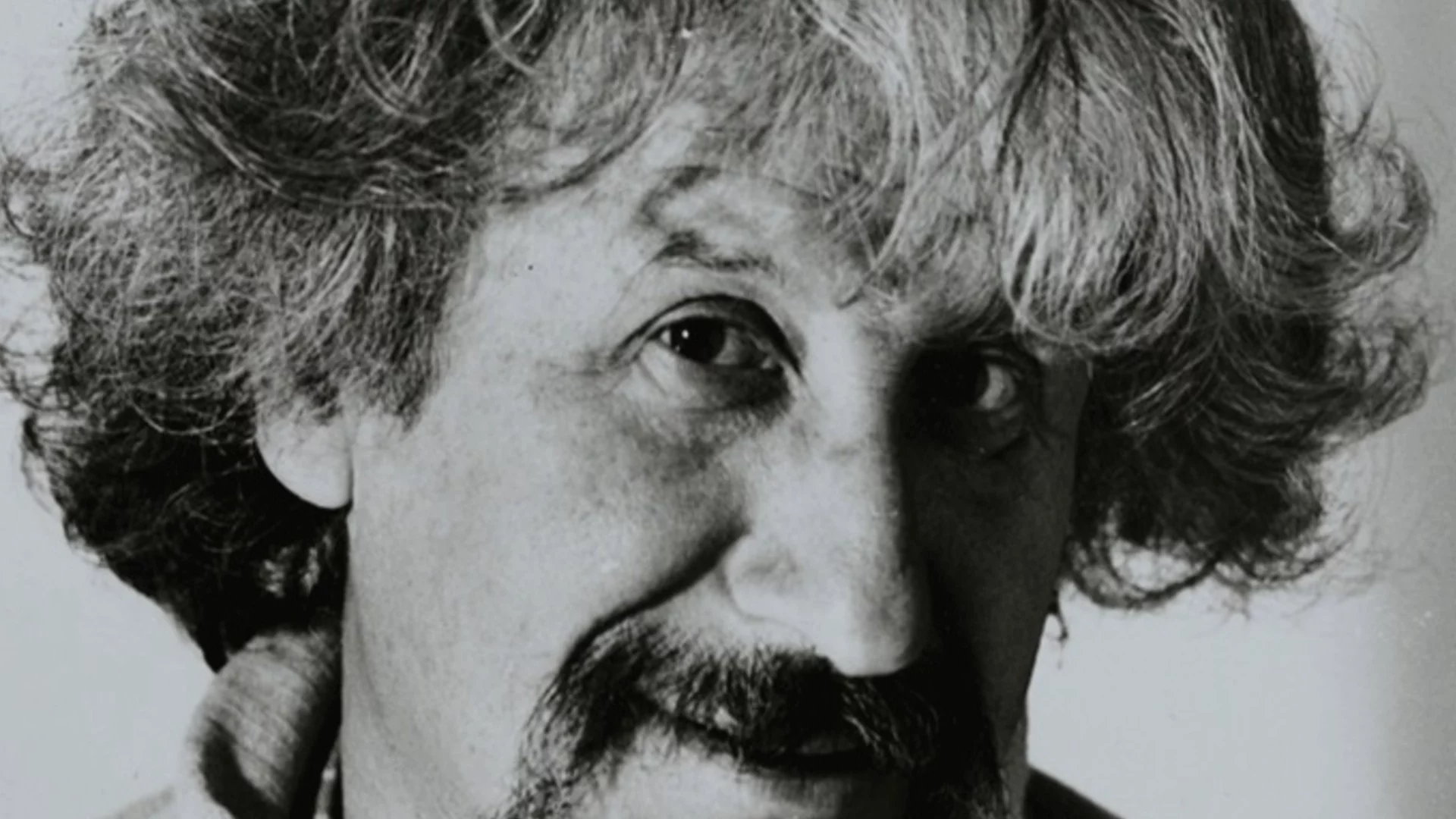 Стихотворение на деня, 23 януари, от Радой Ралин, 