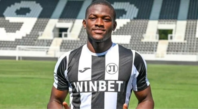 Има само 2 мача за Локо Пловдив, а е следен от елитни испански, белгийски и швейцарски отбори