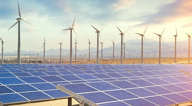 Вятърната и слънчевата енергия изпревариха изкопаемите горива по производство на ток в ЕС